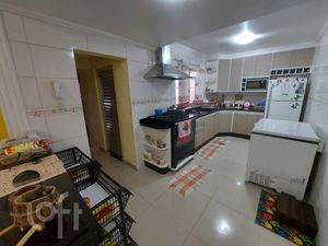 Image 2 - 928718