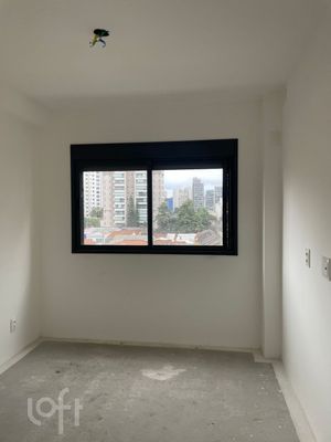 Image 2 - 928722