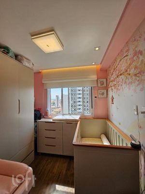 Image 10 - 928723