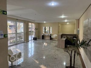 Image 62 - 928725