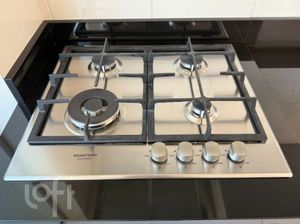 Image 19 - 928725