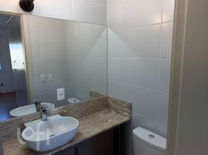 Image 37 - 928725