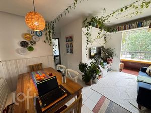 Image 3 - 928731