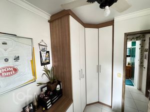 Image 13 - 928731