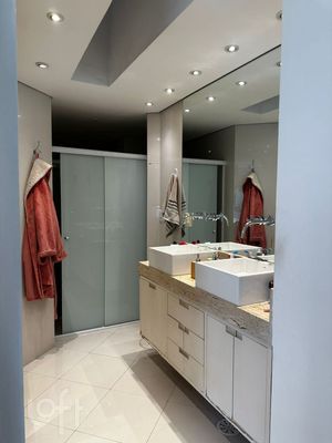 Image 13 - 928738