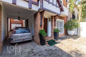 Image 19 - 928748