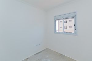 Image 19 - 928752