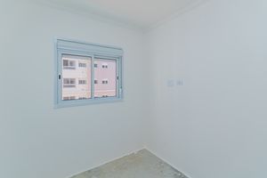 Image 20 - 928752
