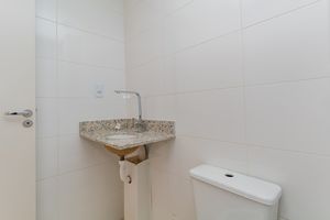 Image 22 - 928752