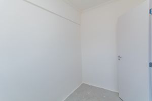 Image 13 - 928754
