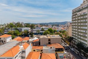 Image 16 - 928754
