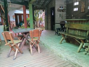 Image 8 - 928758