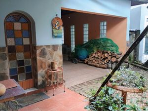 Image 9 - 928758