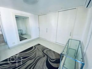 Image 3 - 928762