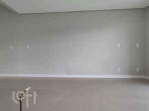 Image 10 - 928765