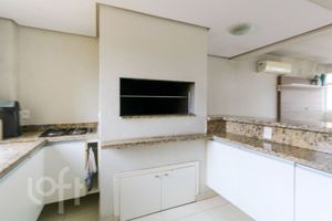 Image 29 - 928776