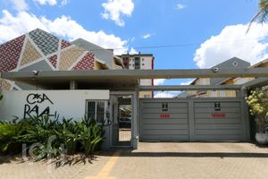 Image 35 - 928776