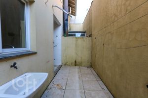Image 26 - 928776