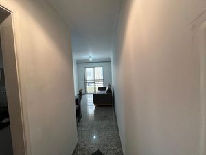 Image 4 - 928777