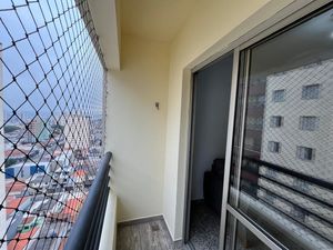 Image 9 - 928777