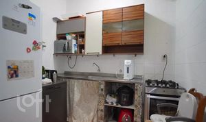 Image 6 - 928789