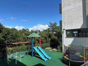 Image 21 - 928868