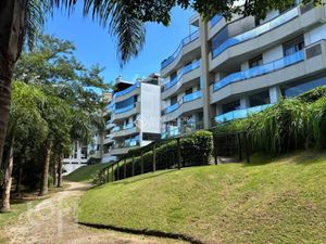 Image 19 - 928868