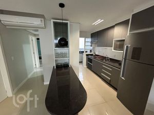 Image 8 - 928870