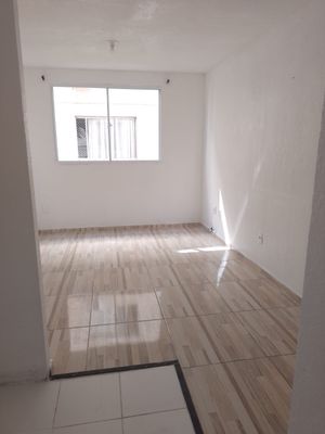Image 7 - 928876