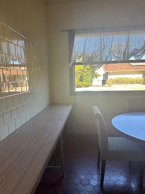 Image 19 - 928877