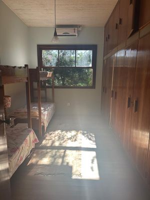 Image 33 - 928877