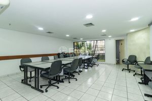 Image 15 - 928884