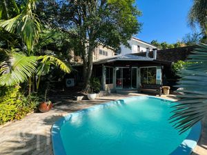 Image 19 - 928891