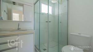 Image 19 - 928892
