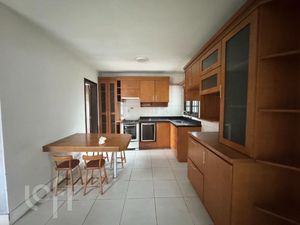 Image 11 - 928893