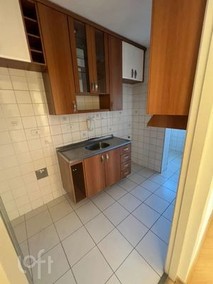 Image 1 - 928905
