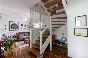 Image 3 - 928911