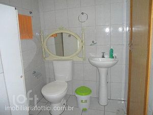 Image 9 - 928922