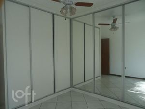 Image 3 - 928930