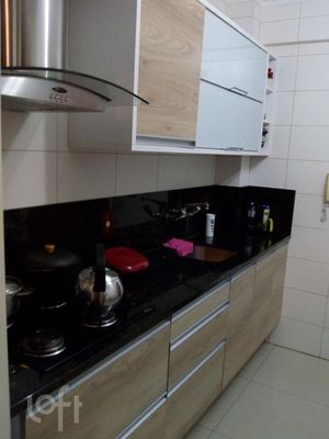 Image 4 - 928931