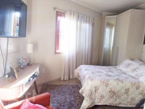 Image 8 - 928935