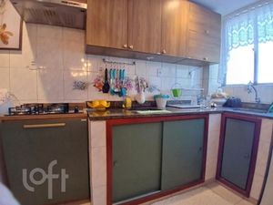 Image 2 - 928944