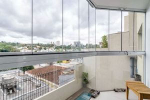 Image 39 - 928956