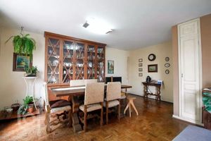 Image 4 - 928964