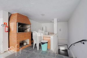 Image 19 - 928989