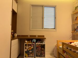 Image 12 - 928997