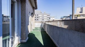 Image 69 - 929004