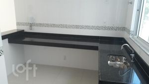 Image 7 - 929019