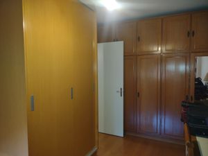 Image 8 - 929029