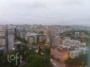 Image 18 - 929068